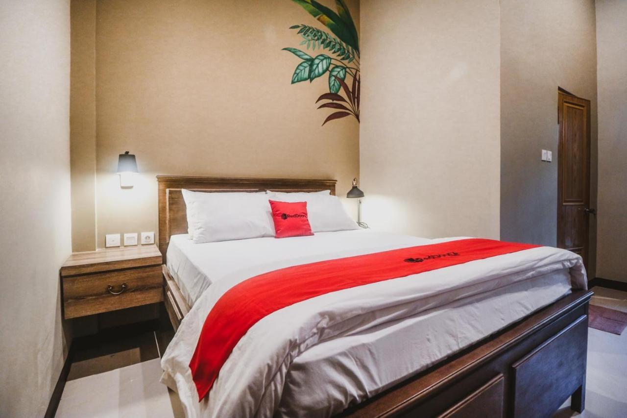 Reddoorz Plus Near Mall Slipi Jaya Джакарта Екстер'єр фото